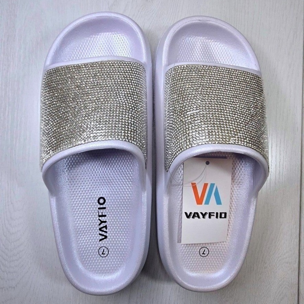 Vayfio Womens White Rhinestone Platform Slide Sandals Size 9.5 Crystal Bling New